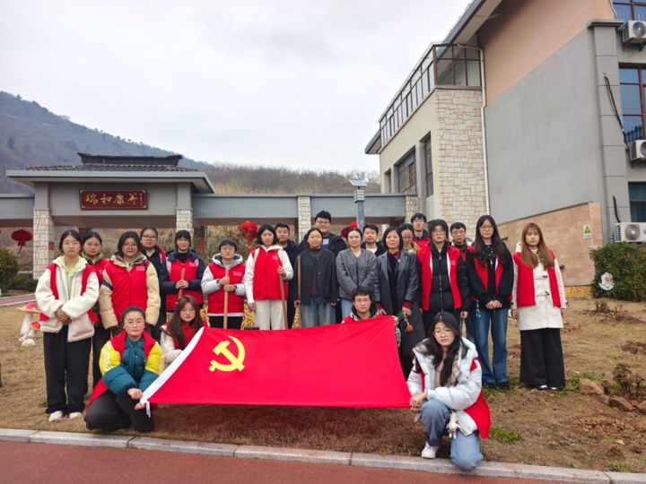 交汇点新闻：校地协同传递高校温度 江苏大学京江学院生命科学技术学院深耕党建护老民生实践